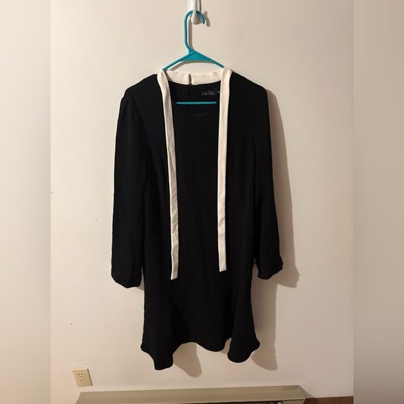 Rickie Freeman Teri Jon Black Dress with White Accents Size 14 - Picture 1 of 5